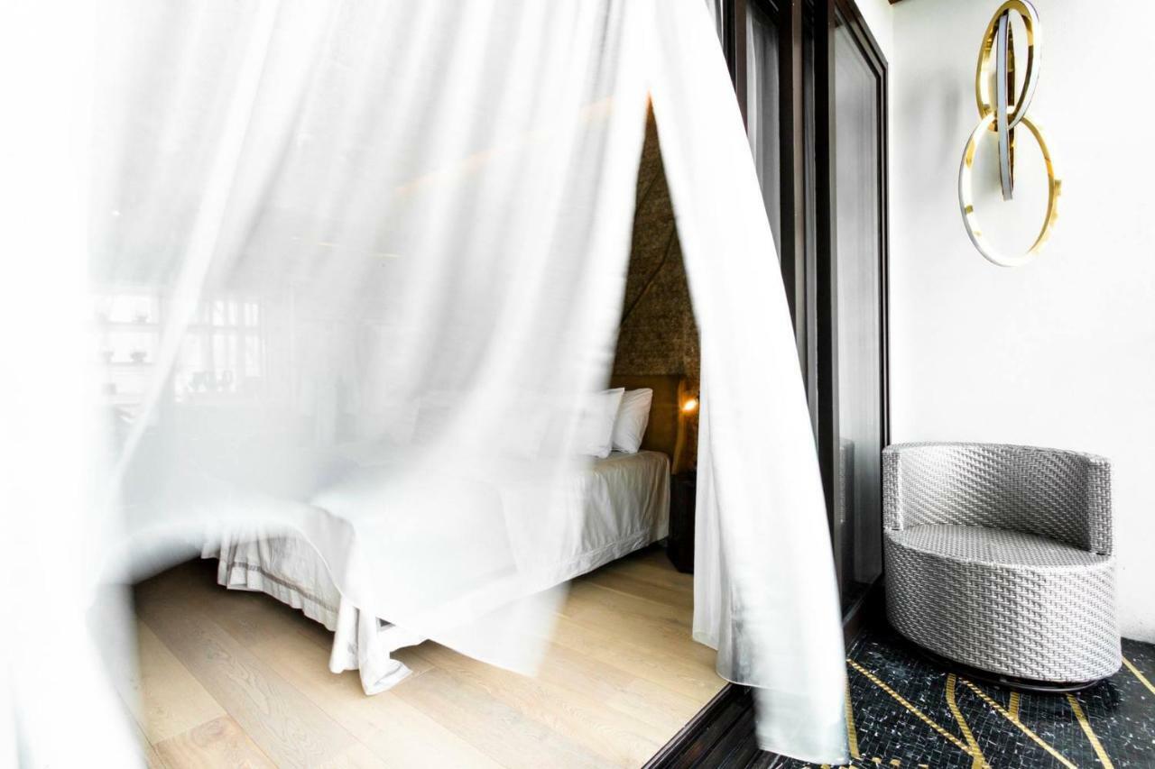 Yoho Hollywood Roosevelt Hotel Macau